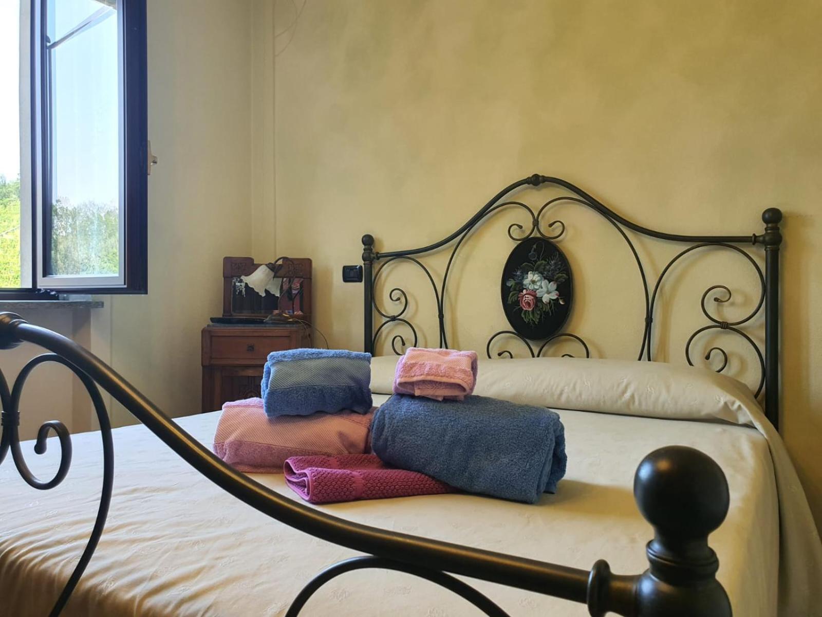 Agriturismo Cascina L'Arche Санто-Стефано-Бельбо Экстерьер фото